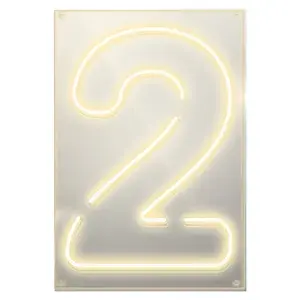 Неоновая надпись “2”